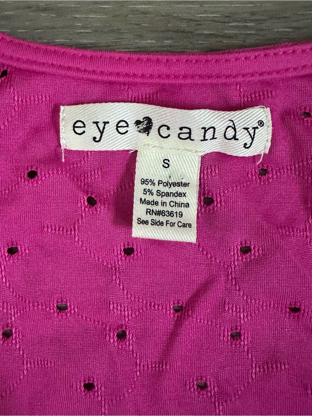 Eye Candy hot pink floral eyelet square neck T-shirt Sz S Y2K - Picture 4 of 5